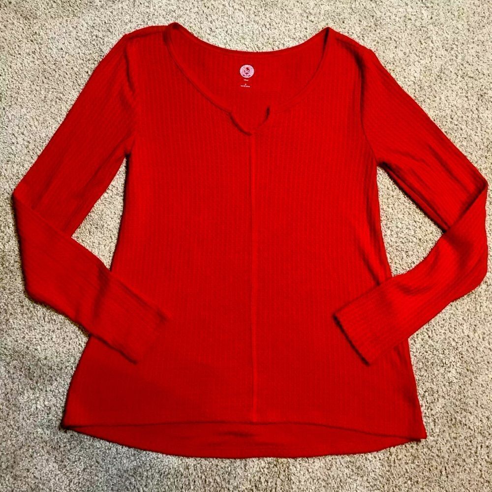 SO Women's Red Relaxed Waffle Knit Long Sleeve Top Blouse Shirt - Size M